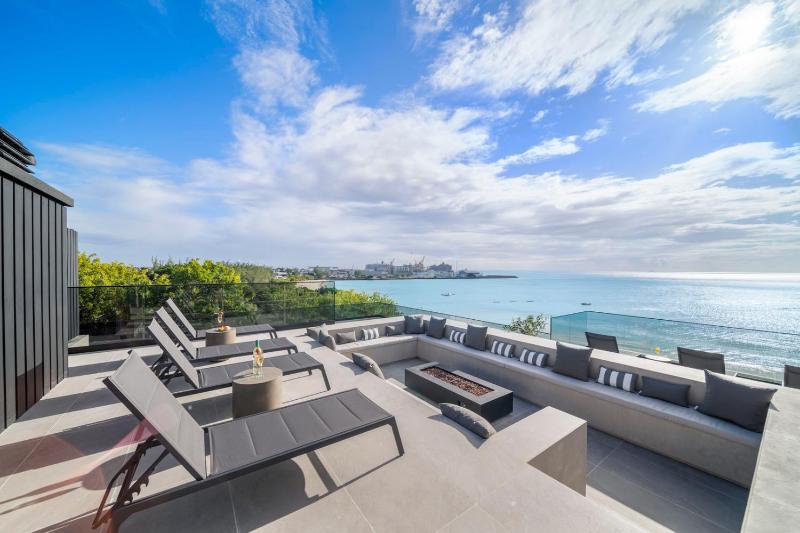 Stunning New Luxury Beachfront Condo - Allure 202 - image 14