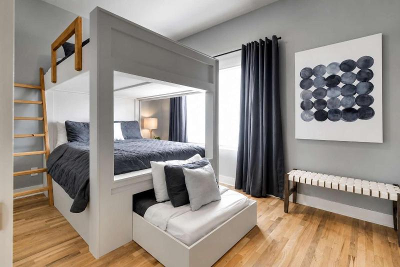 Gorgeous Nashville Retreat Skyline Rooftop - image 16