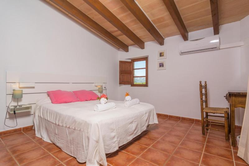Mercader - image 39