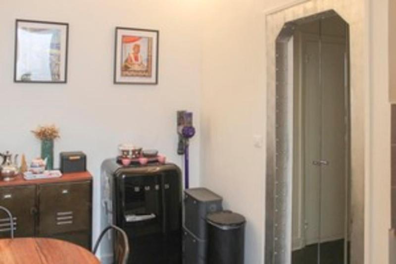 Charming T2 Batignolles with private courtyard - image 12