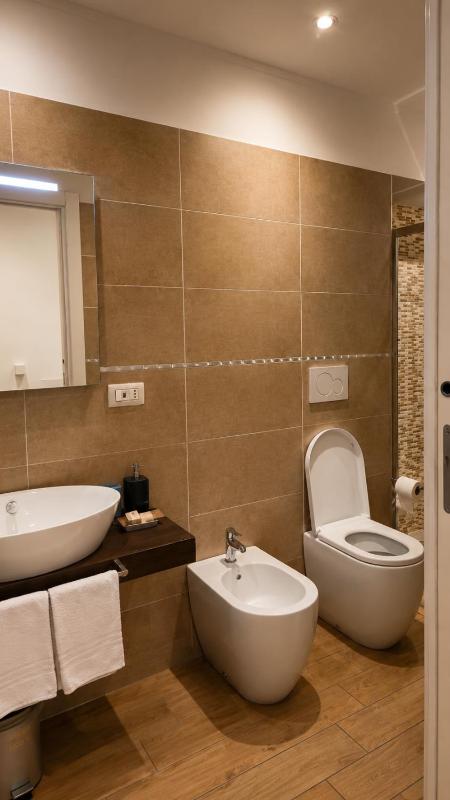 Real Rooms - image 17