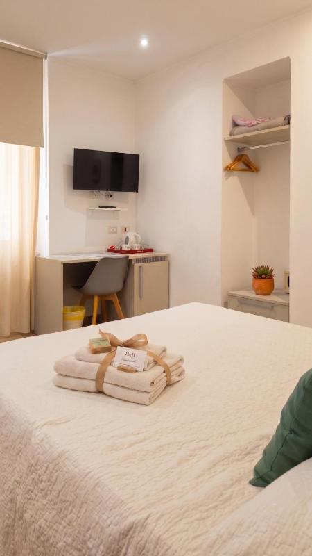 Real Rooms - image 6