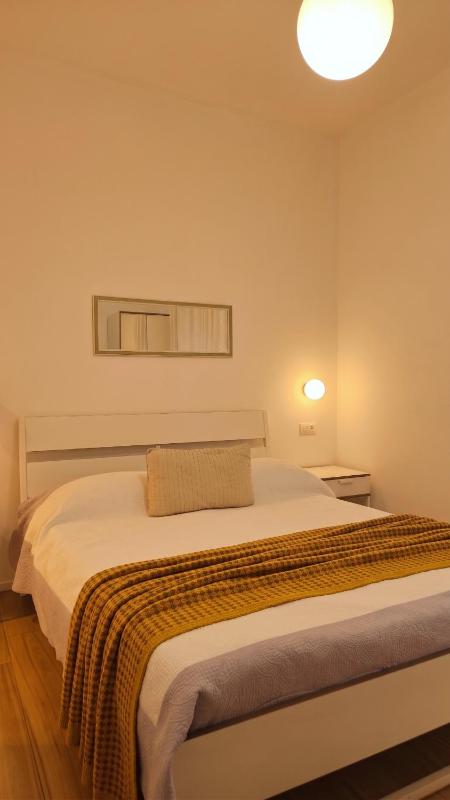 Real Rooms - image 21