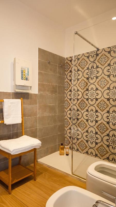 Real Rooms - image 8
