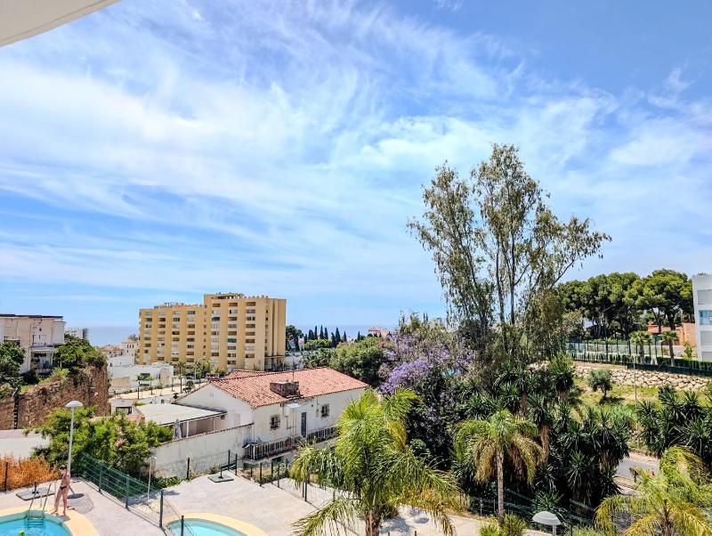 Torremar Luxe: upscale 2bed apartment by the beach - image 38