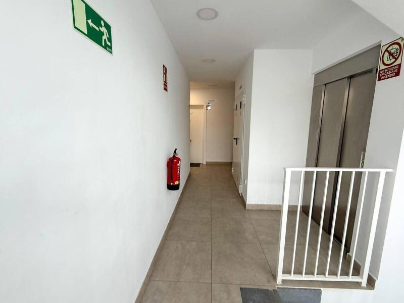 Torremar Luxe: upscale 2bed apartment by the beach - image 11