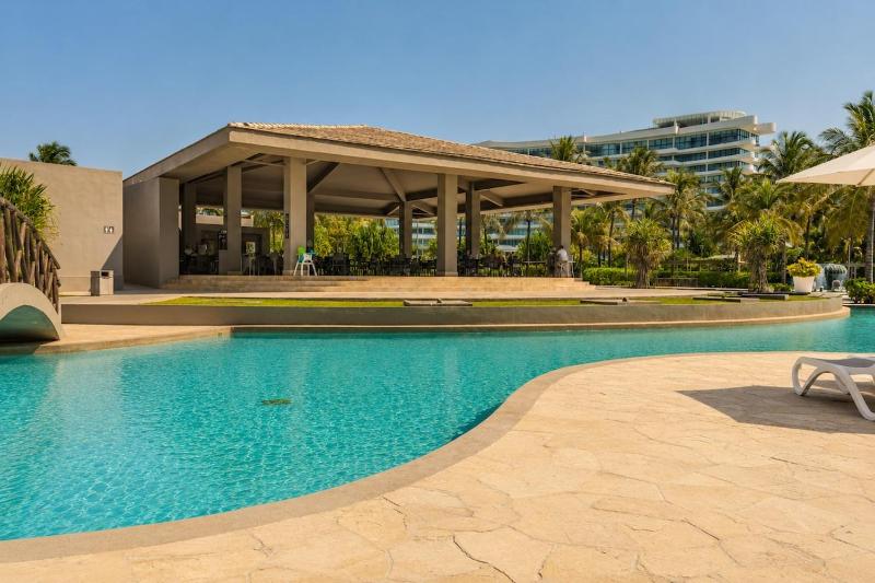 Torre Bali Luxury Resort in Isla Residences - image 41
