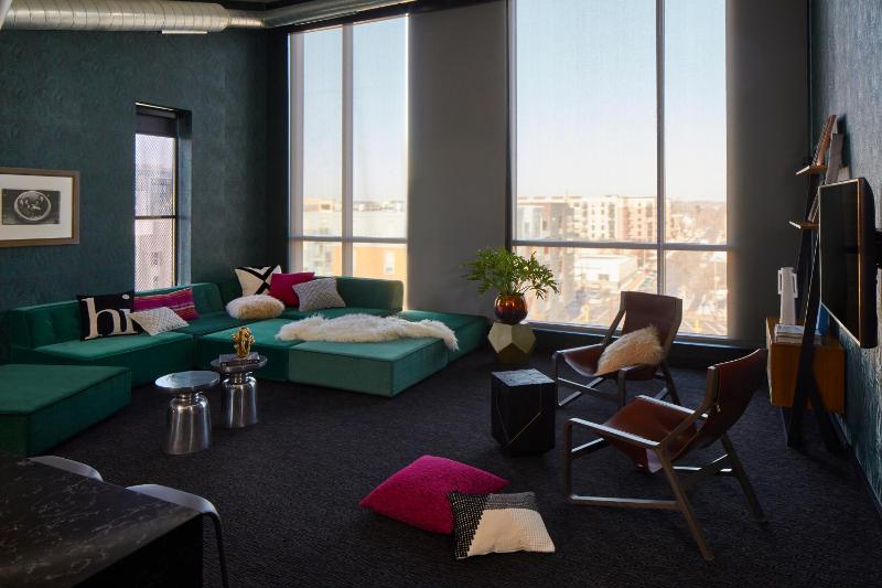 Moxy Minneapolis Uptown - image 26
