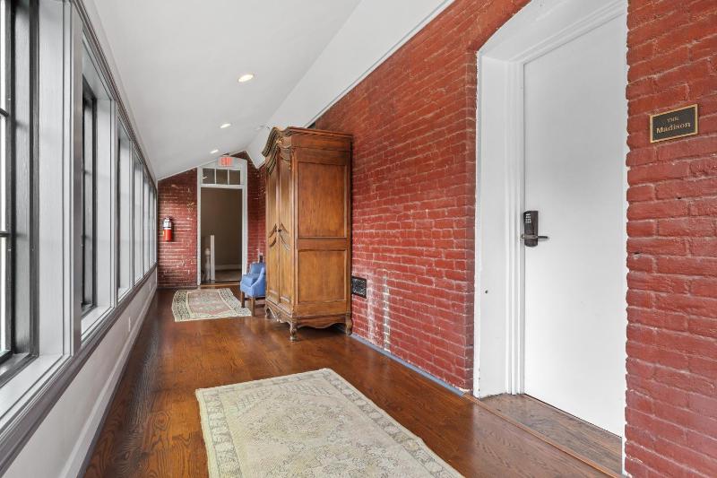 The Germantown Inn - image 16