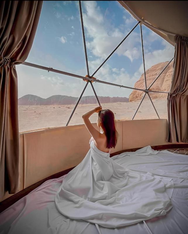 Wadi rum bubble camp - image 11