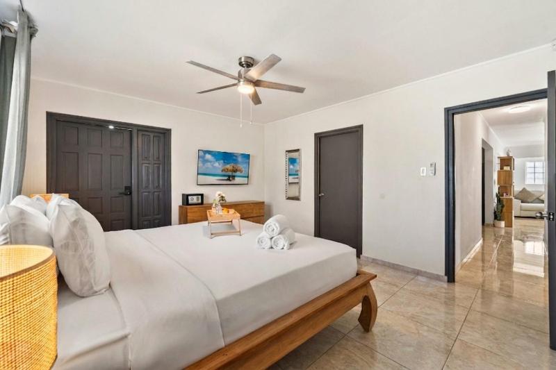 5BR Aruba Villa with Private Pool Near Eagle Beach - image 42