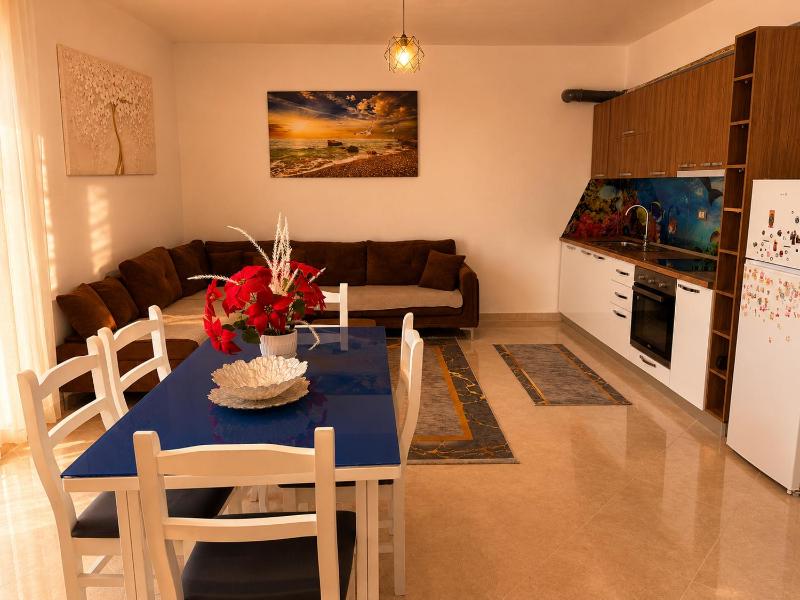 Lungomare Apartment with Parking - Near the Beach - image 4