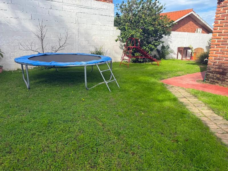 Casa de 3 dormitorios en Playa Mansa Punta del Este - image 18
