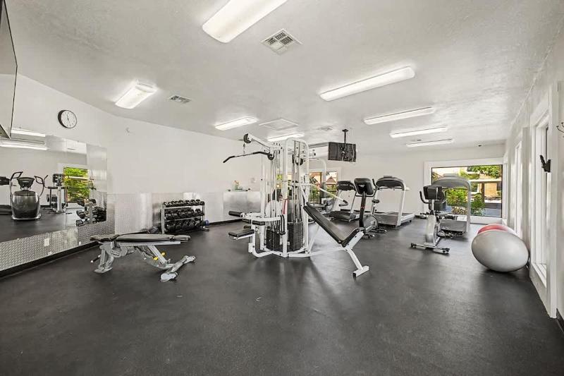 Central Scottsdale Haven Condo - image 27