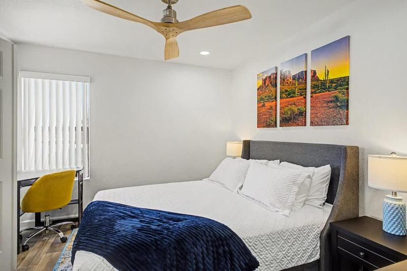 Central Scottsdale Haven Condo - image 10