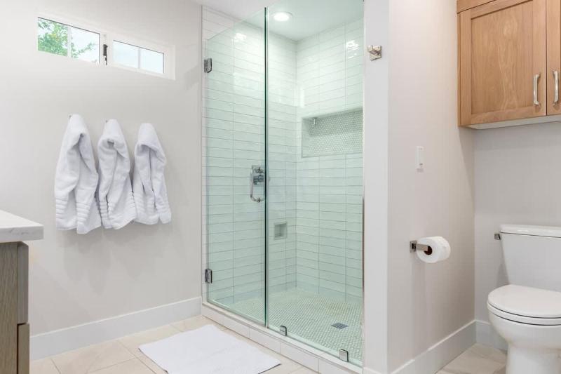 Casa Gia- Quiet Luxury Biltmore Area - Heated Pool - image 9