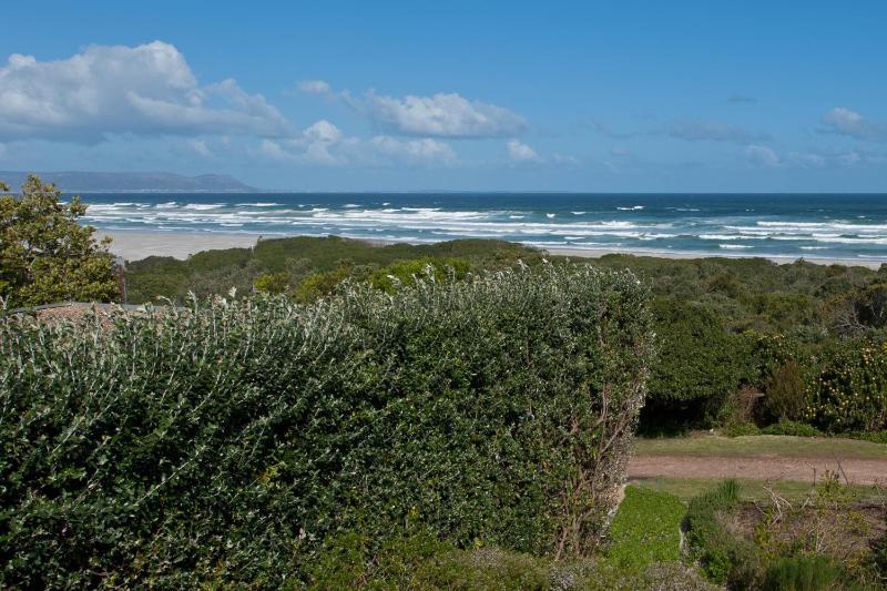 Mosselberg on Grotto Beach - image 15
