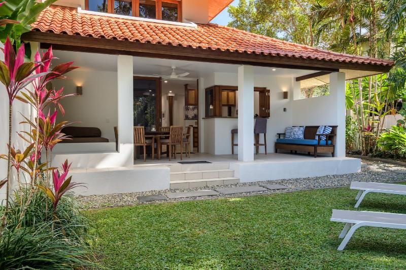 Surya Villa 1 - On Four Mile Beach - image 27