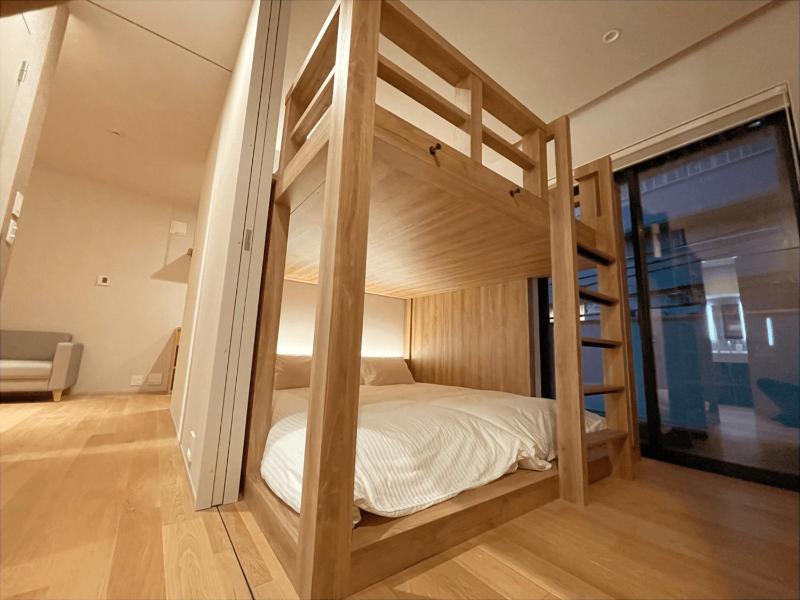 CONTEL BASE Tokyo - image 3