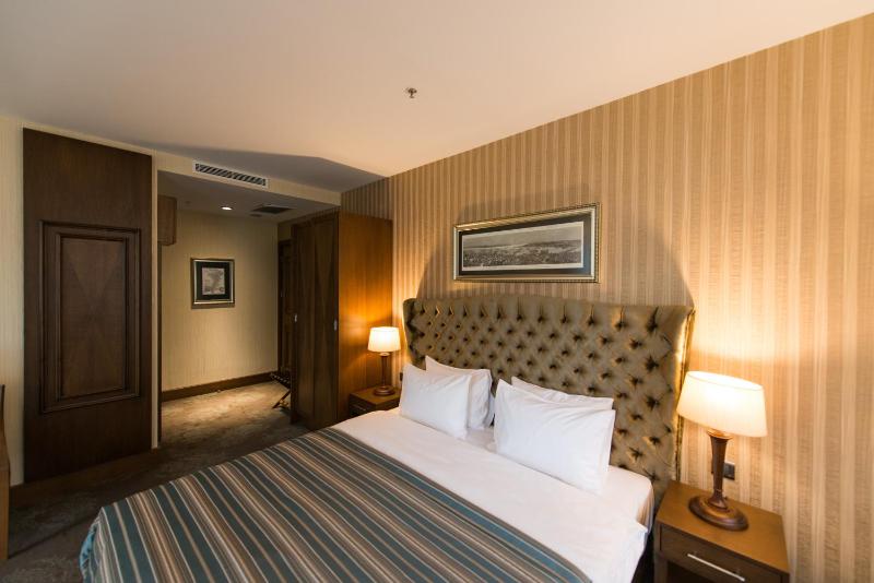 Junior Suite image 4