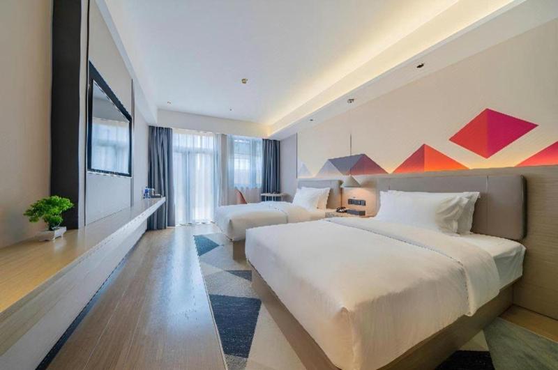 Borrman Hotel Chongqing Auto Expo Sanya Bay Light Rail Station - image 34