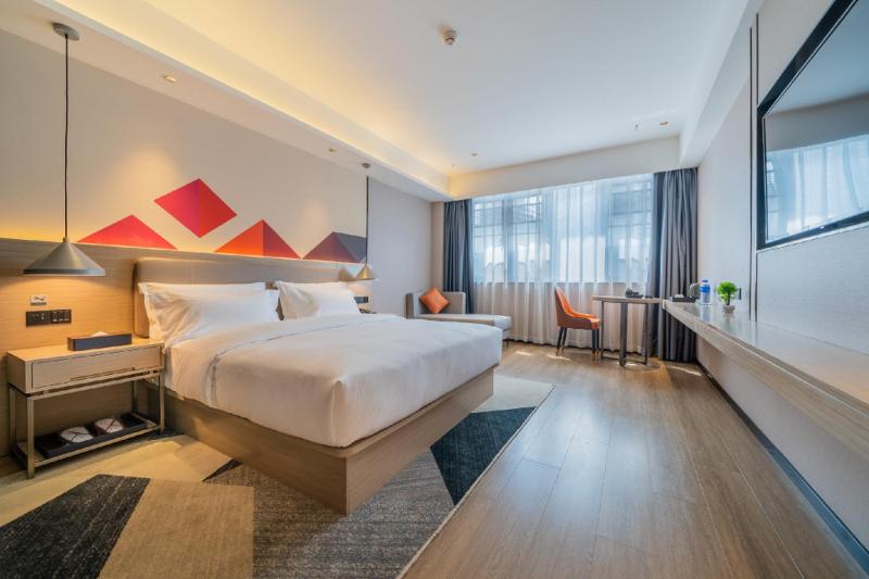 Borrman Hotel Chongqing Auto Expo Sanya Bay Light Rail Station - image 6