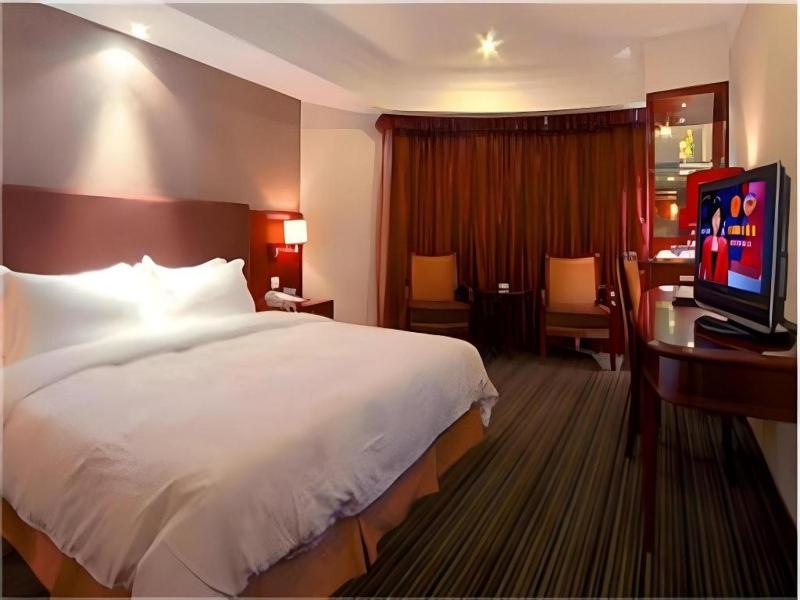 Friendship Hotel - image 21
