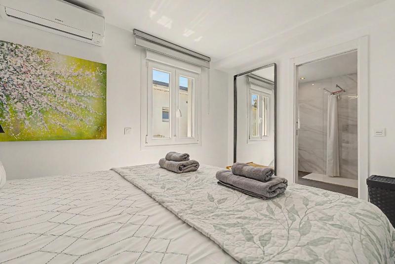 211 Beach house - image 13