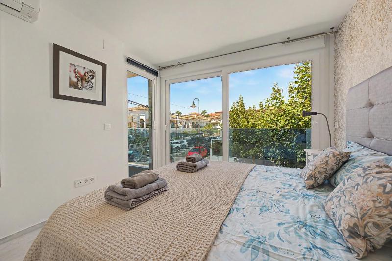 211 Beach house - image 25