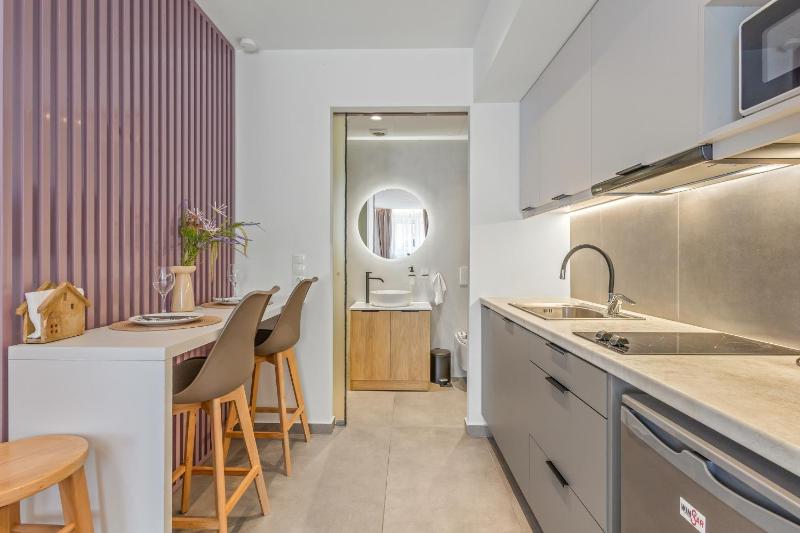 Athens Theatrou Apartments - image 15