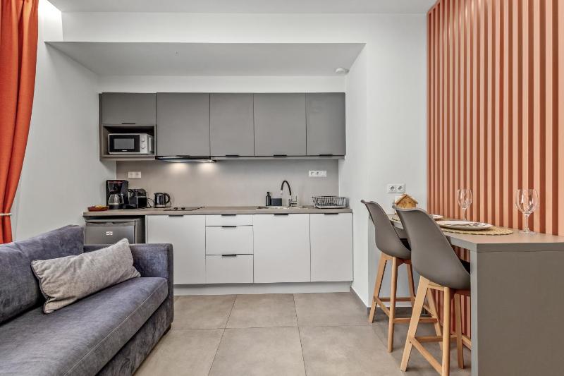 Athens Theatrou Apartments - image 14