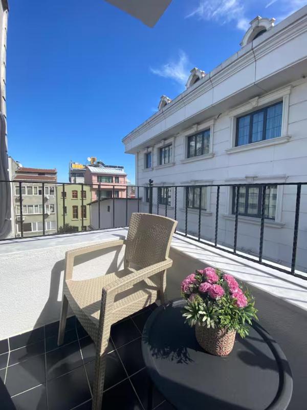 Huzur Apart Hotel - image 14