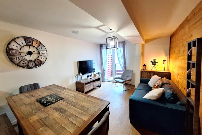Cosy 3-room apartment near the Arc 1800 ski area - image 12
