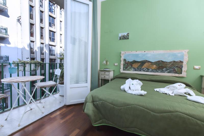 Stupor Mundi Bed and Breakfast - image 2