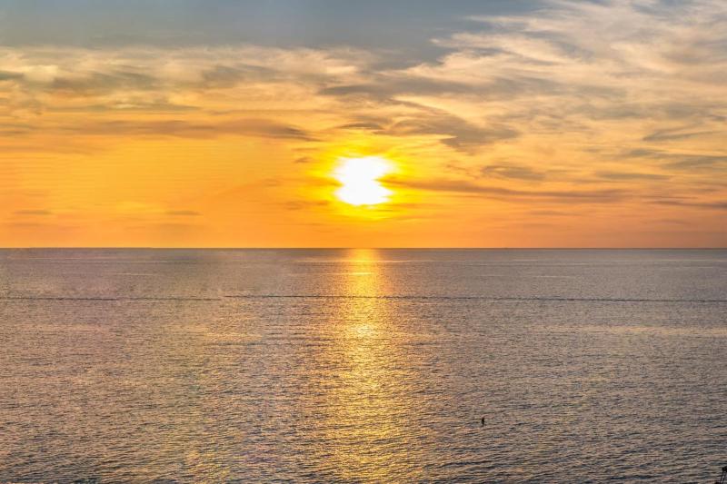 Sea View Apartments Durres - image 1