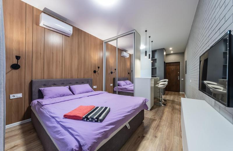 ApartHotel on Demiivska - image 15