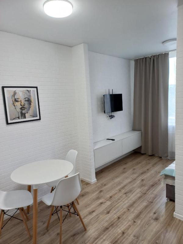 ApartHotel on Demiivska - image 5