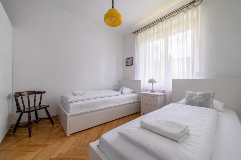 RentPlanet - Apartament Szymanowskiego - image 7