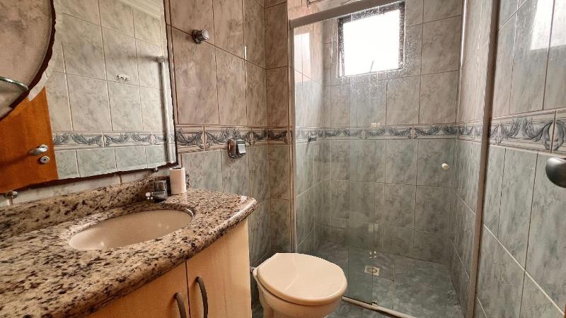 Modern spacious and comfortable apartment! - image 8