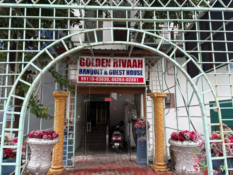 PLAY HOTEL GOLDEN RIVAAH Indirapuram - image 8