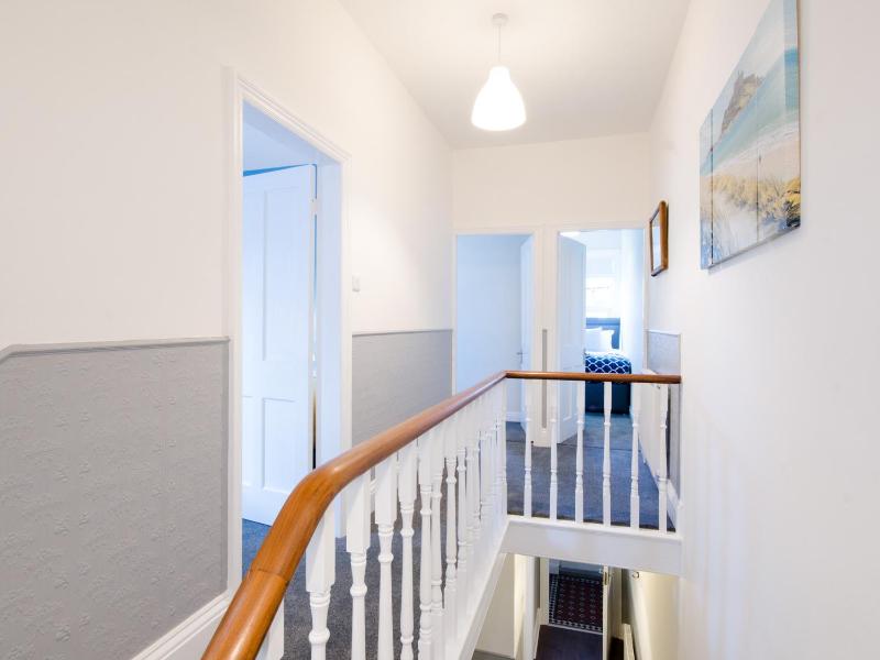 46 Ashville Avenue - image 16