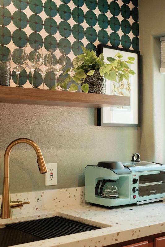 Mod Retreat in Vibrant Palm Springs - image 47