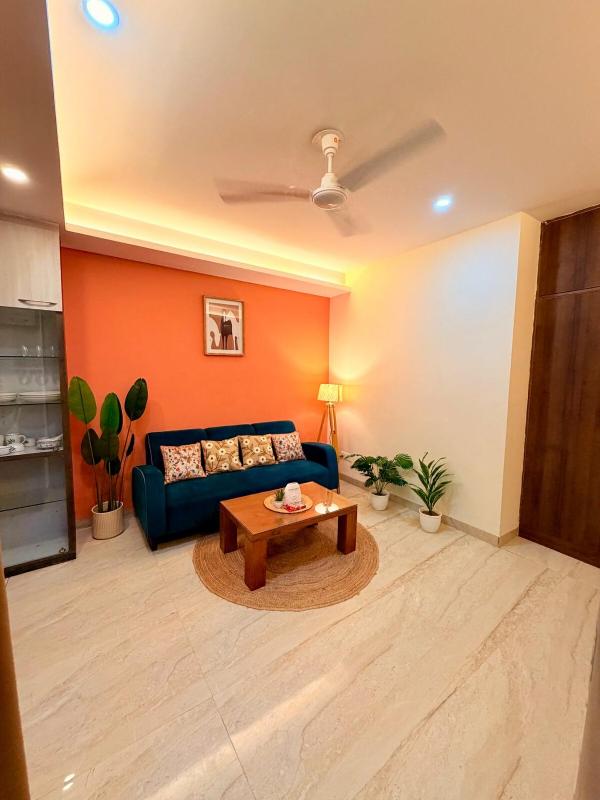 Luxury 1BHK on Golf Course Road with Self Check In - image 36
