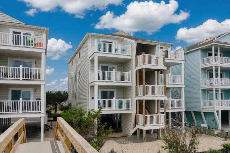 Bosley by Bryant Real Estate - image 41
