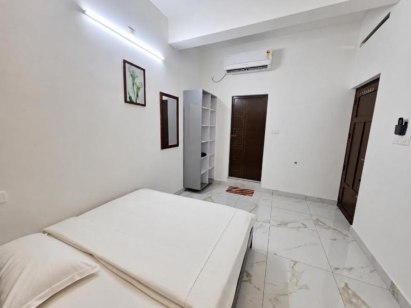 Residential Comfort Stays - FlexTays Roots - image 1