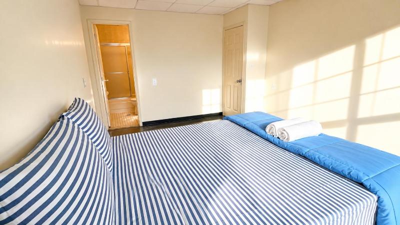 101 HOTEL MANHATTAN - Little Italy SOHO NOHO LES East Village Chinatown - 1 GIG Internet 12Inch Mattress Hardsurface Floors - image 7