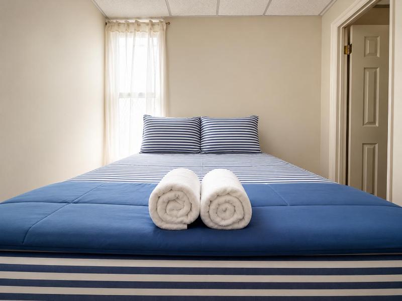 101 HOTEL MANHATTAN - Little Italy SOHO NOHO LES East Village Chinatown - 1 GIG Internet 12Inch Mattress Hardsurface Floors - image 1