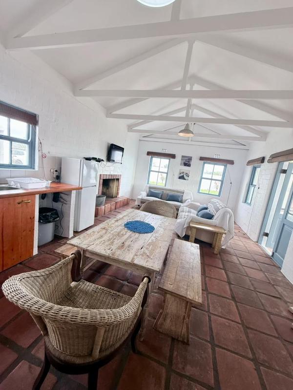 Coast Cottages Langebaan - image 15