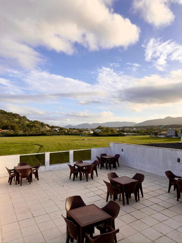 Barra Beach Hotel - image 13
