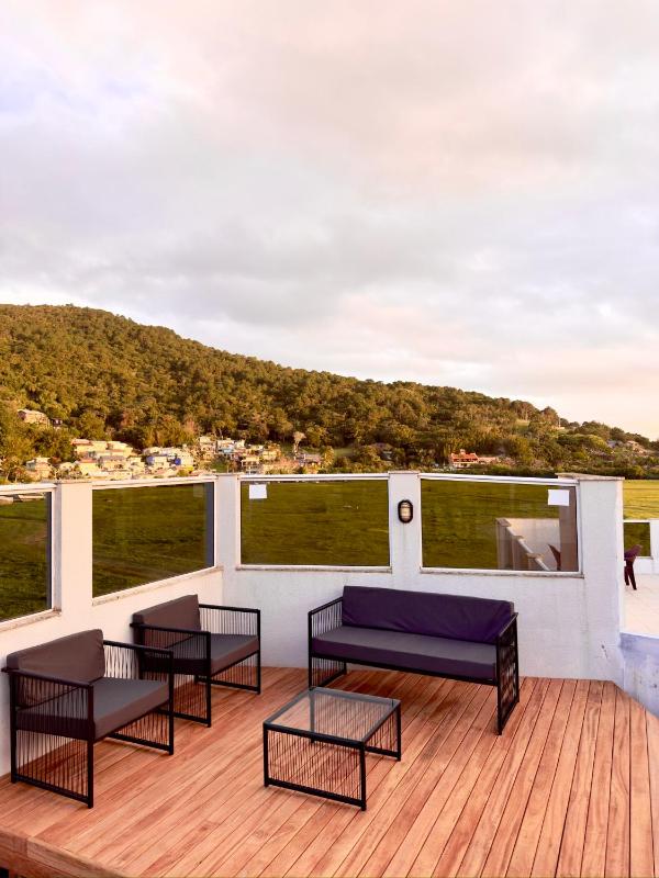 Barra Beach Hotel - image 30